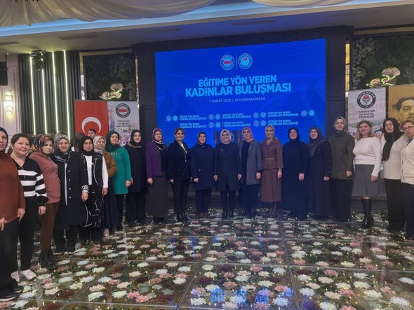 AK Parti Afyonkarahisar'da Büyük Kadın Buluşması Gerçekleştirildi