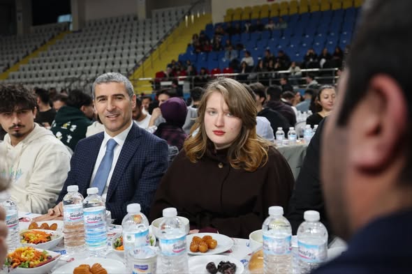 Afyonkarahisar'da Üniversite Öğrencileriyle Ramazan İftarı Buluşması