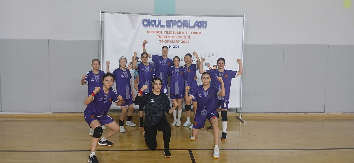 Afyonkarahisar'ın Yıldız Kızlar Hentbol Takımı Finalde