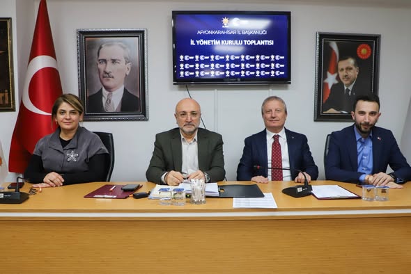 AK Parti Afyonkarahisar İl Yönetim Kurulu Toplandı