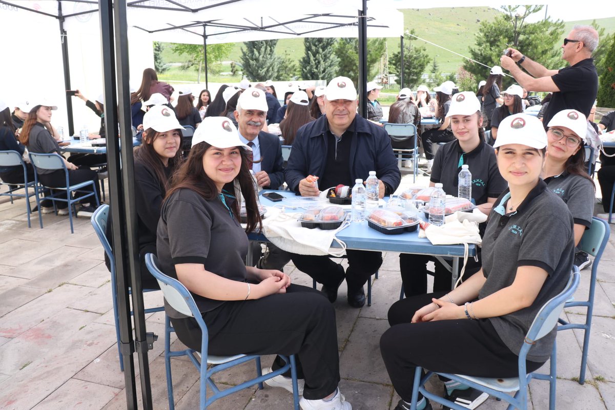 Afyon'da Öğrenciler Zaferin İzinde Tarihi Yolculuğa Çıkıyor