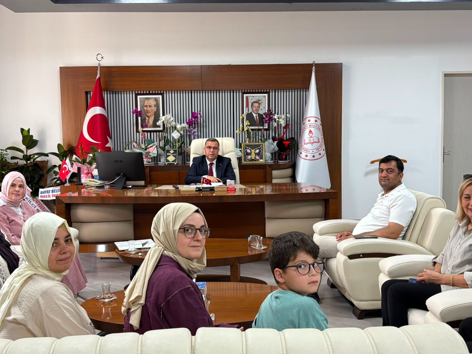 Kadınanalar Kültür Derneği’nden İl Millî Eğitim Müdürlüğü’ne anlamlı ziyaret